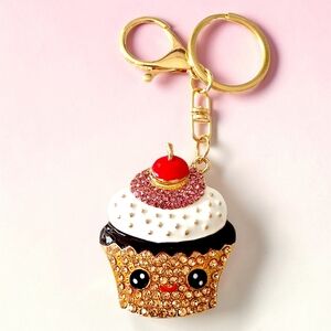 Cupcake Bag Charm / Keychain